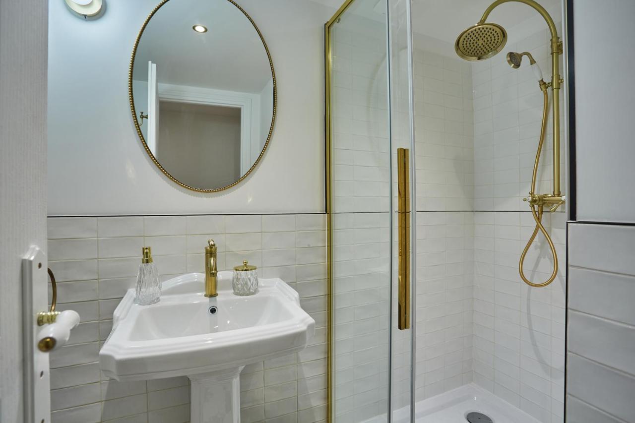 Apartment Saint Germain Des Pres By Studio Prestige Parijs Buitenkant foto